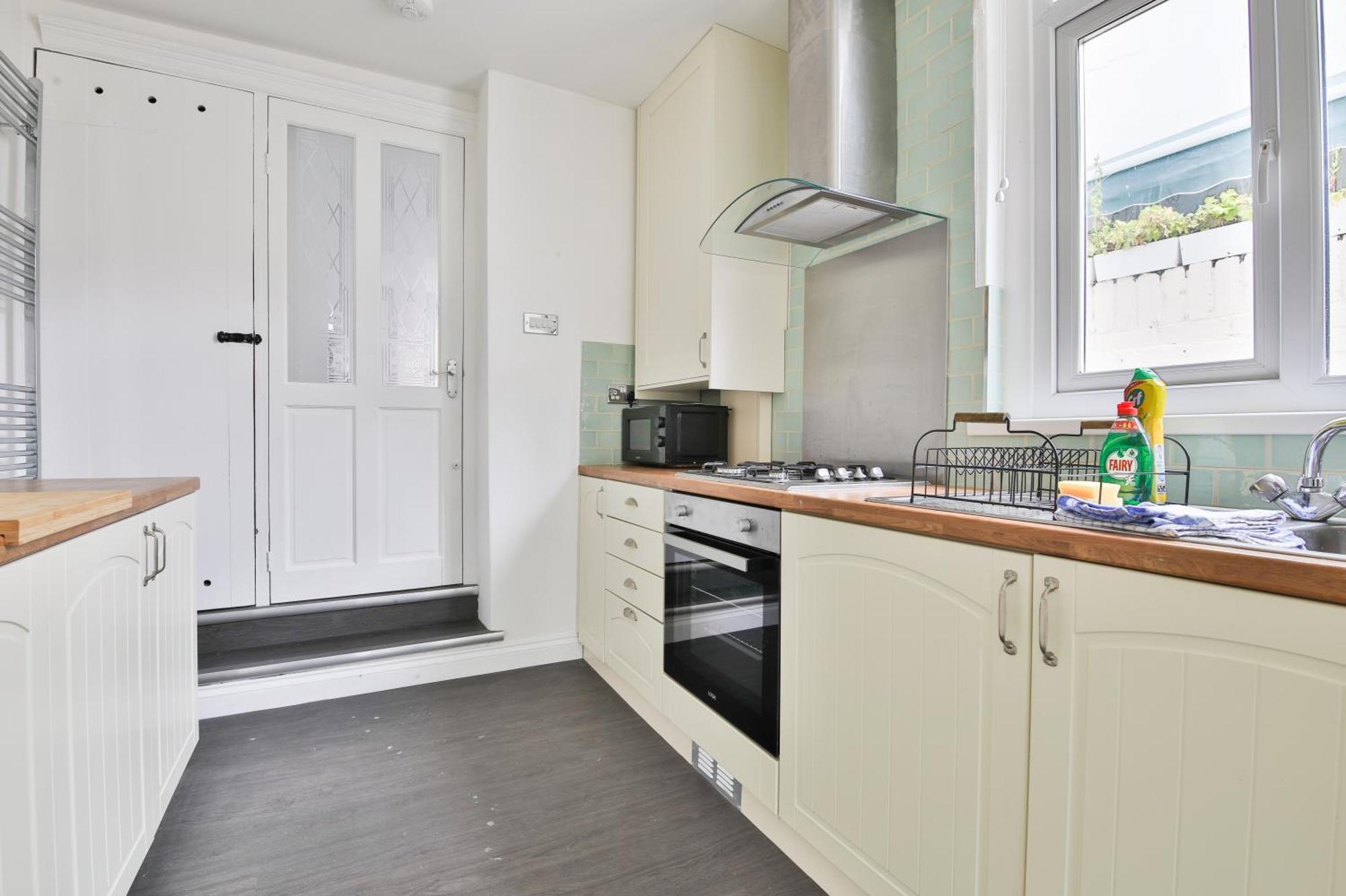 Fresh Cardiff Bay 2 Bedroom House- 3 Tv'S 外观 照片