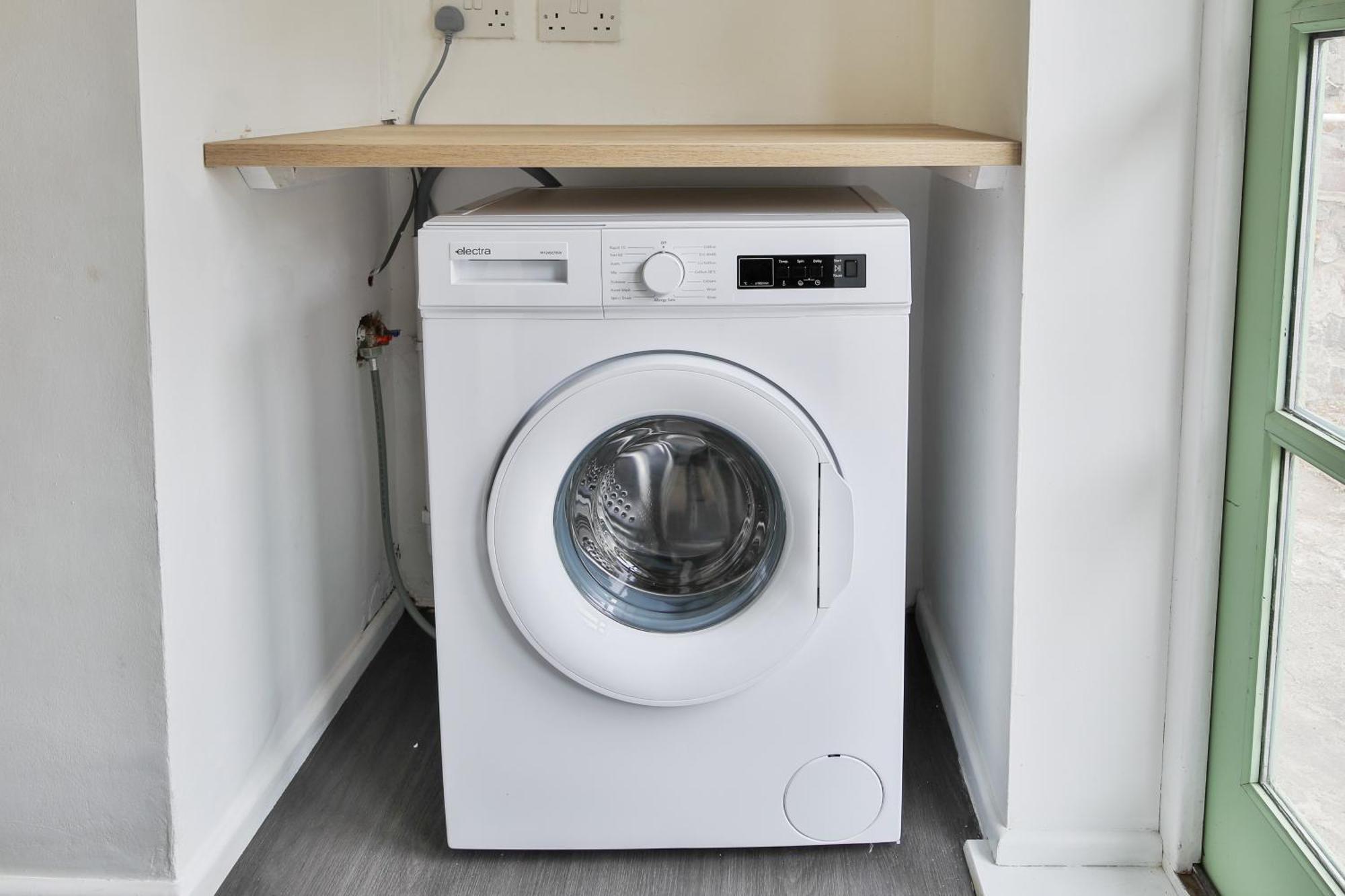 Fresh Cardiff Bay 2 Bedroom House- 3 Tv'S 外观 照片